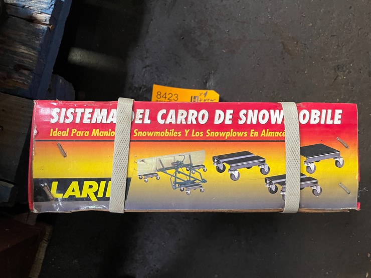#8423-•-larin-snowmobile-dollies-image-1