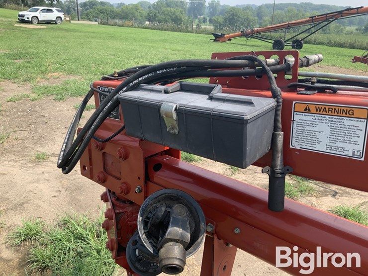 2009-new-holland-h7450-image-12