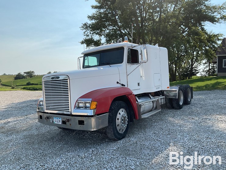 1994-freightliner-fld120-image-1