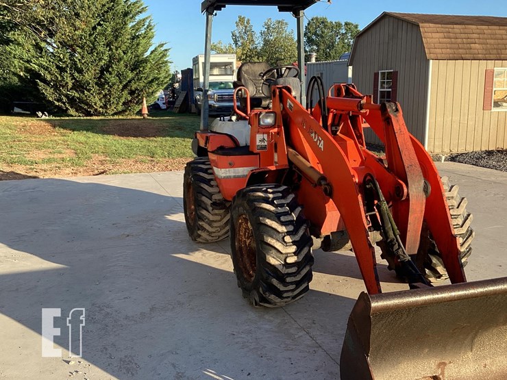 2003-kubota-r520s-image-6