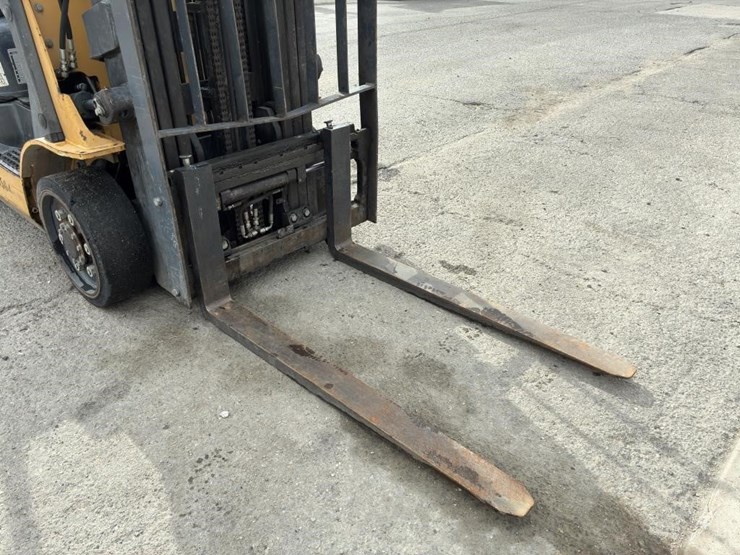 2013-caterpillar-2c5000-image-6