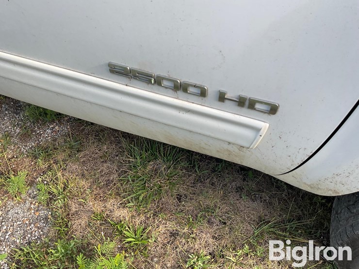 2012-chevrolet-silverado-2500-image-9