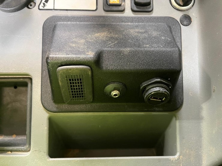 2022-bobcat-e35-image-32