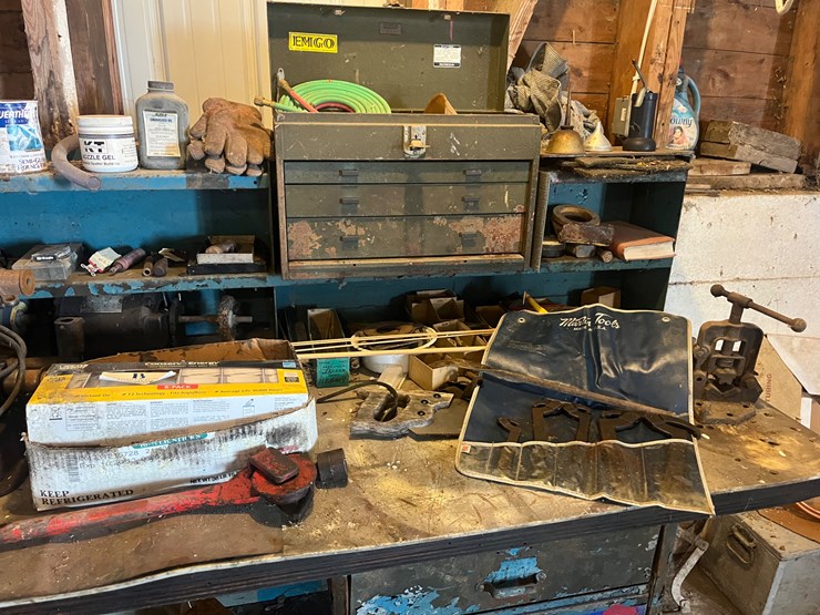 #3057-•-kennedy-metal-toolbox-image-4