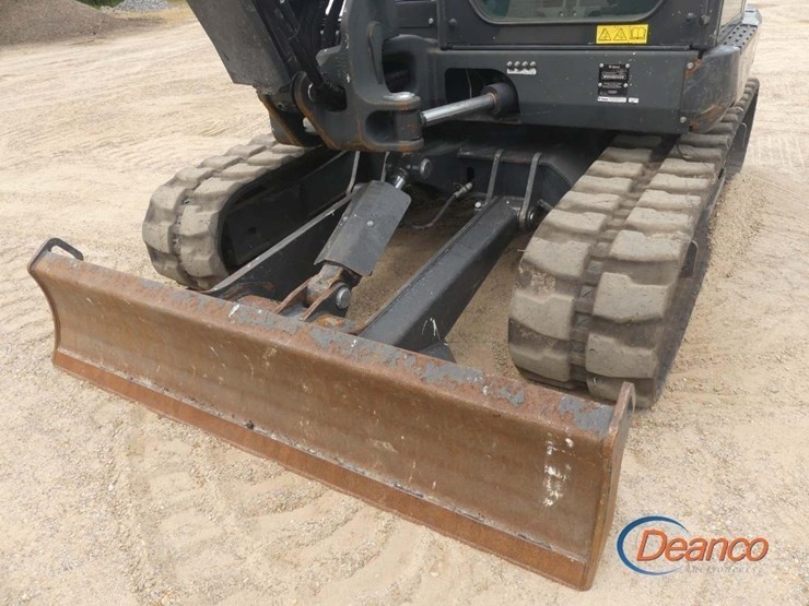 2023-bobcat-e88-image-6