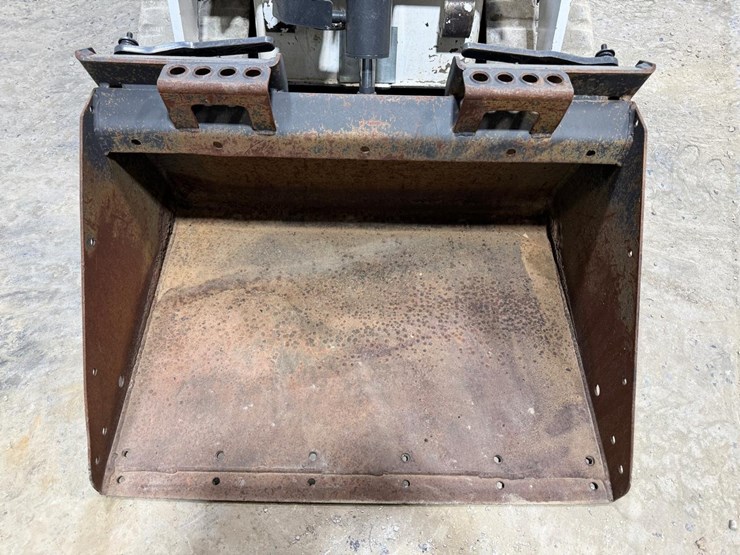 2021-bobcat-mt100-image-9