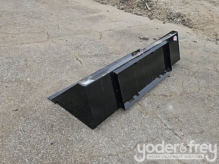 unused-78"-bucket-to-suit-skidsteer-image-2