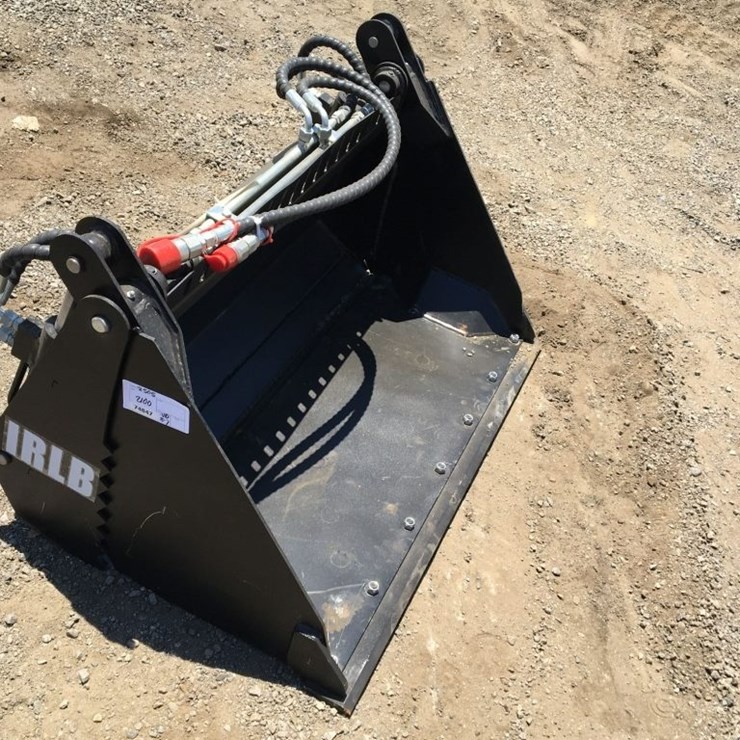 Unused IRanch IRLB 40in 4-in-1 Bucket,