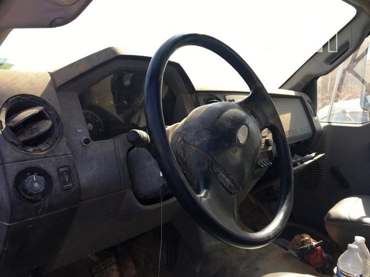 2012-ford-f750-image-6