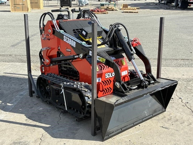 2025-sdlool-sl380r-skid-steer-loader-image-2