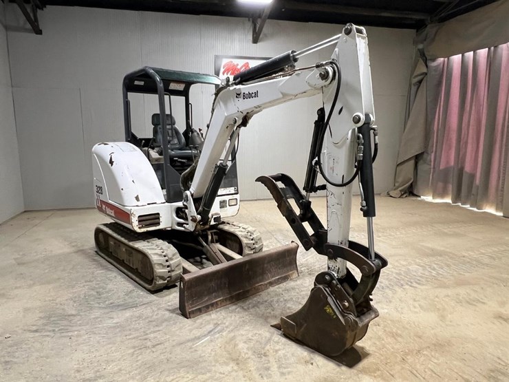 bobcat-328g-image-7