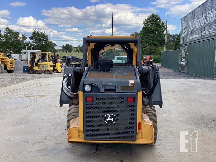 2022-deere-320g-image-3