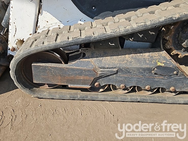2021-bobcat-t64-image-18