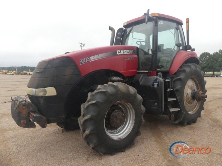 2014-case-ih-magnum-235-image-17