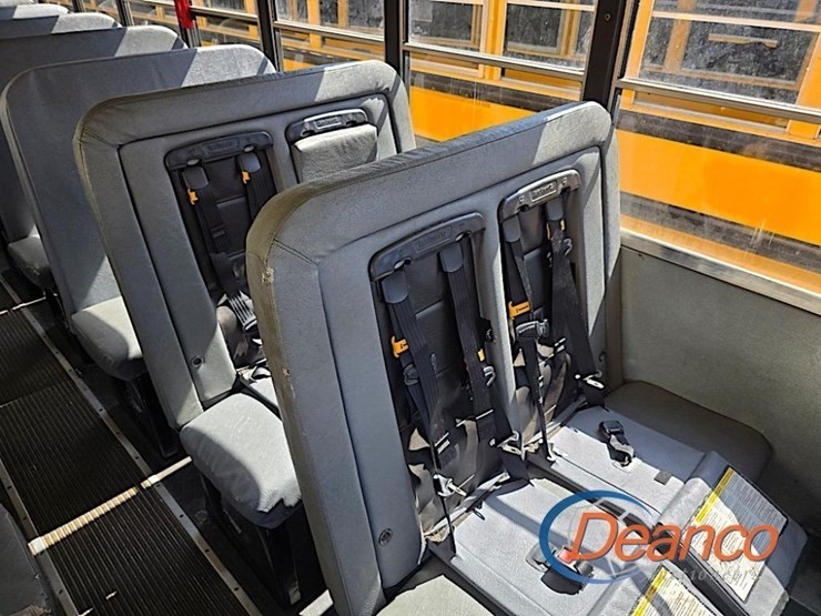 2014-international-3000-image-21