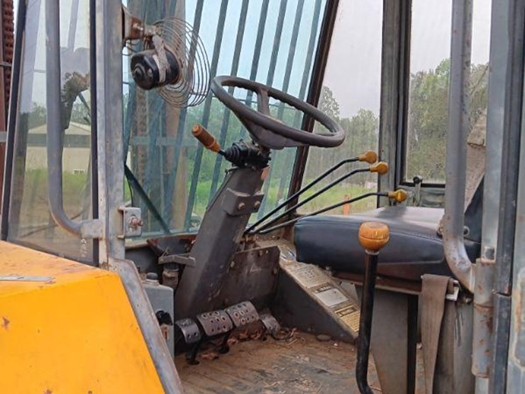 1987-jcb-930-image-8