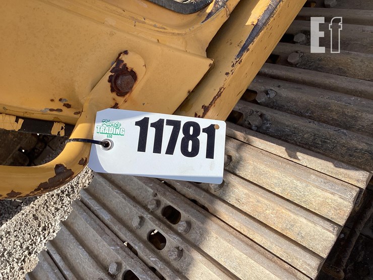 1996-deere-690e-lc-image-22
