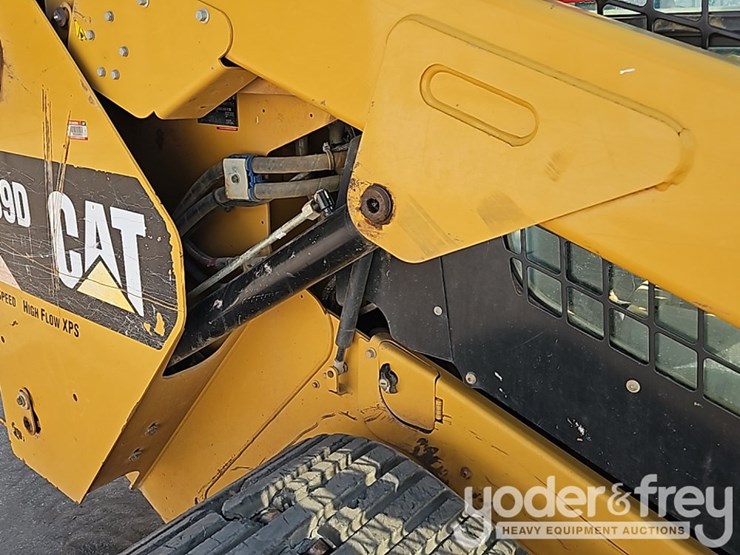 2016-caterpillar-289d-image-12