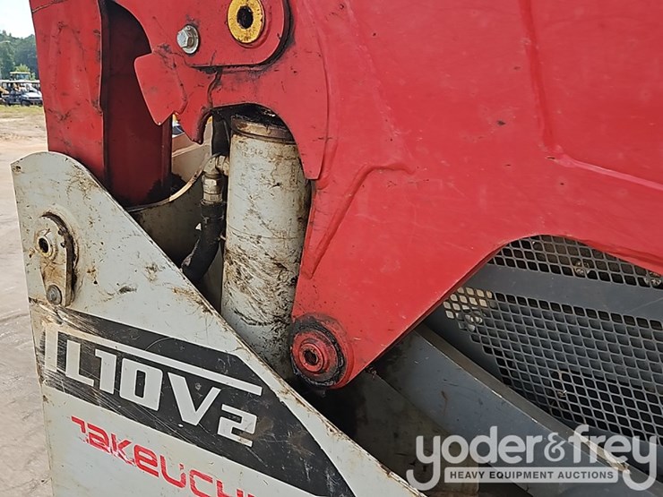 2020-takeuchi-tl10v2-image-11