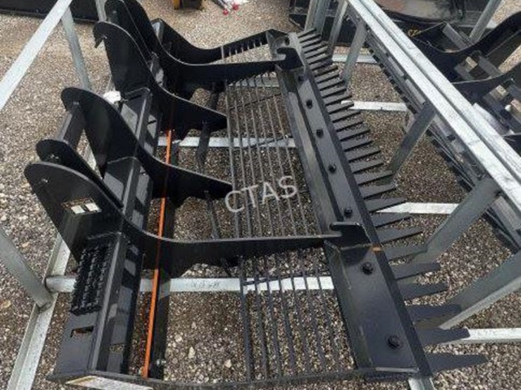 #140-•-wolverine-skid-steer-land-leveler-image-2