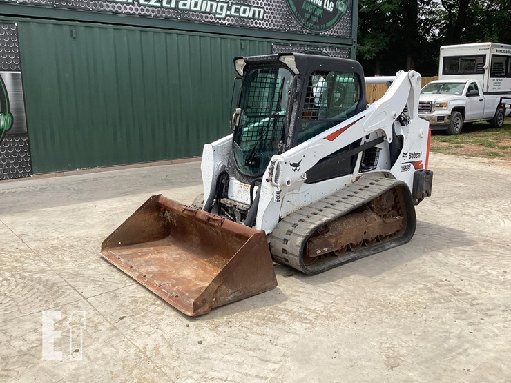 2019-bobcat-t595-image-8