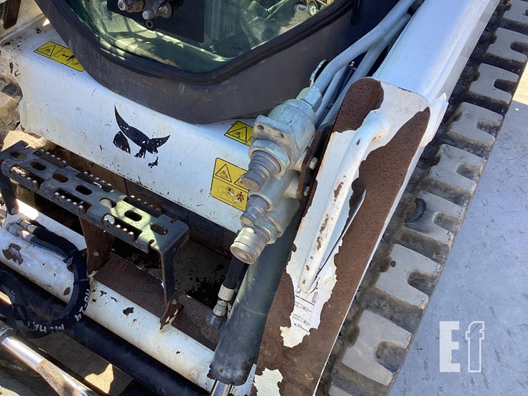 2022-bobcat-t450-image-11