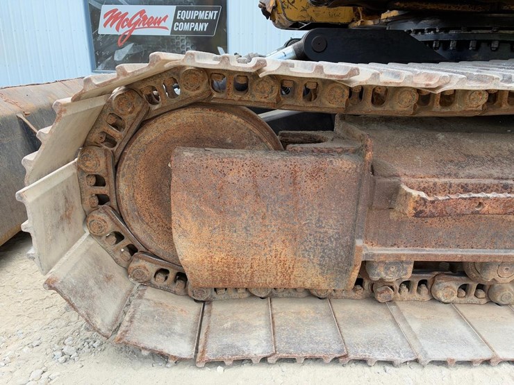 2004-caterpillar-311c-image-16