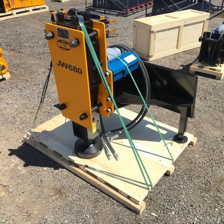 Unused 2025 TOFT JW680 Post Driver Attachment,