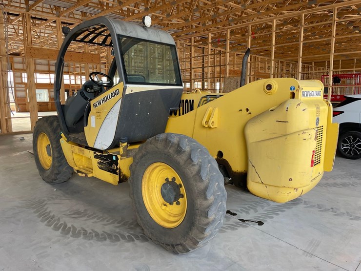 new-holland-m428-image-3