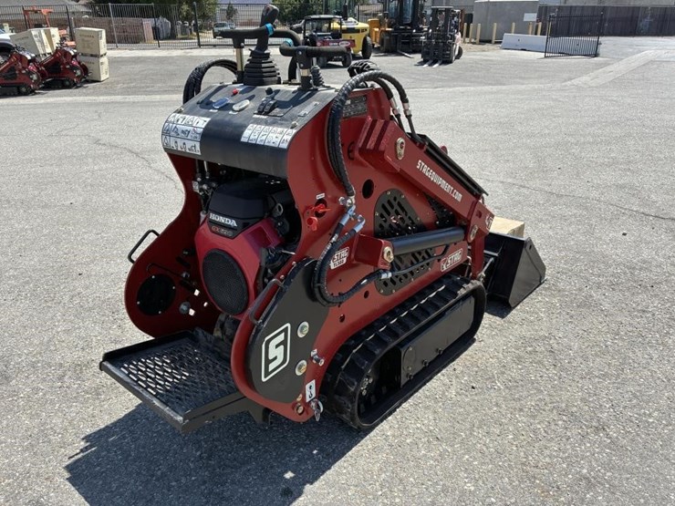 2023-stag-tl322-skid-steer-track-loader-image-3