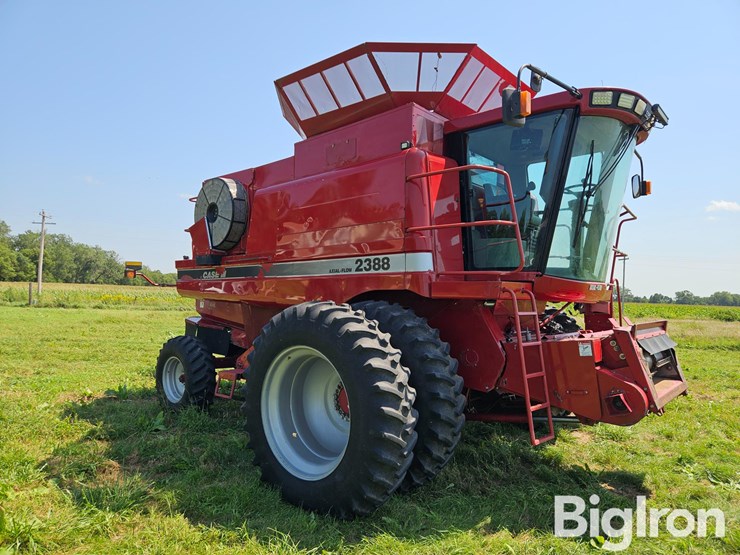 2005-case-ih-2388-image-3