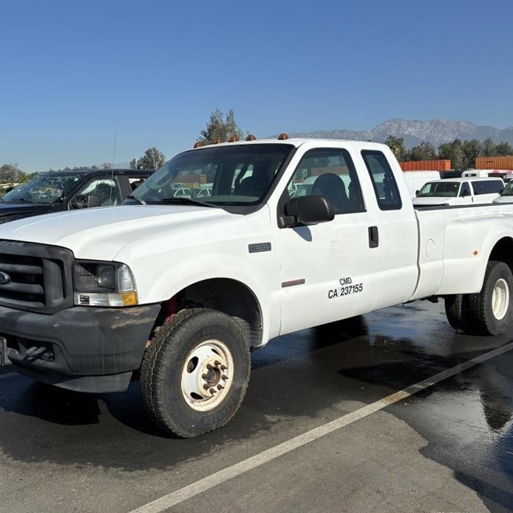 2004 FORD F350