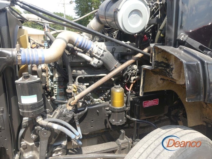 2008-western-star-4900sa-image-12