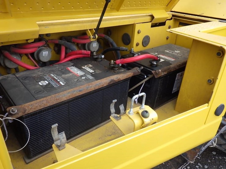 2016-komatsu-hm400-5-image-29