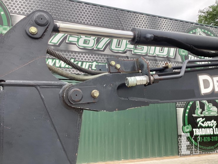 2006-deere-35d-image-14