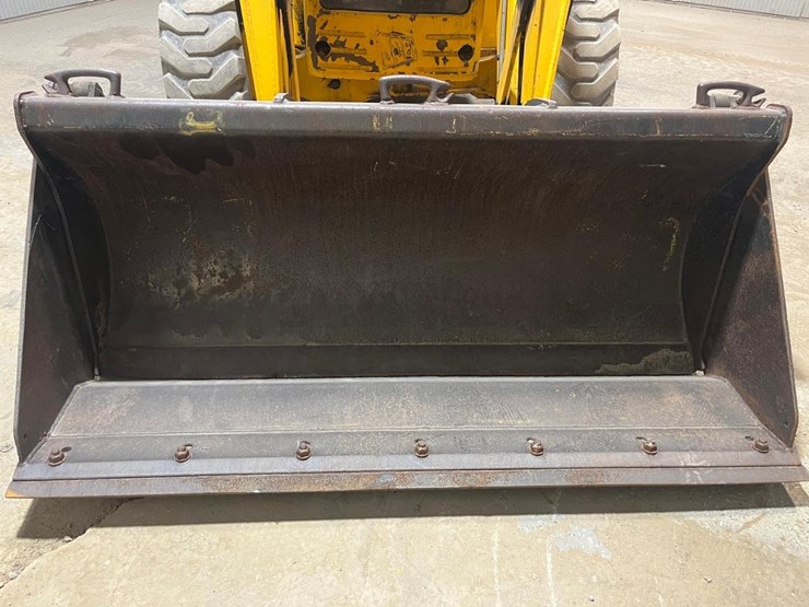 jcb-2cx-image-10