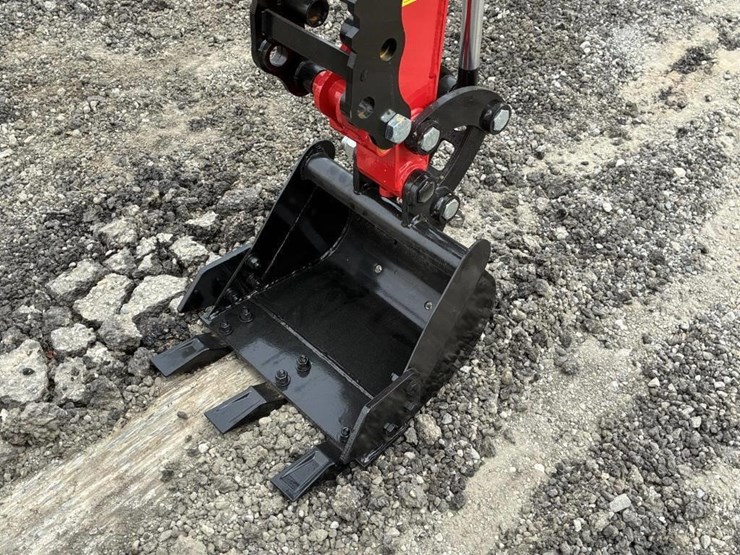 2025-vicsec-vc13c-hydraulic-excavator-image-9