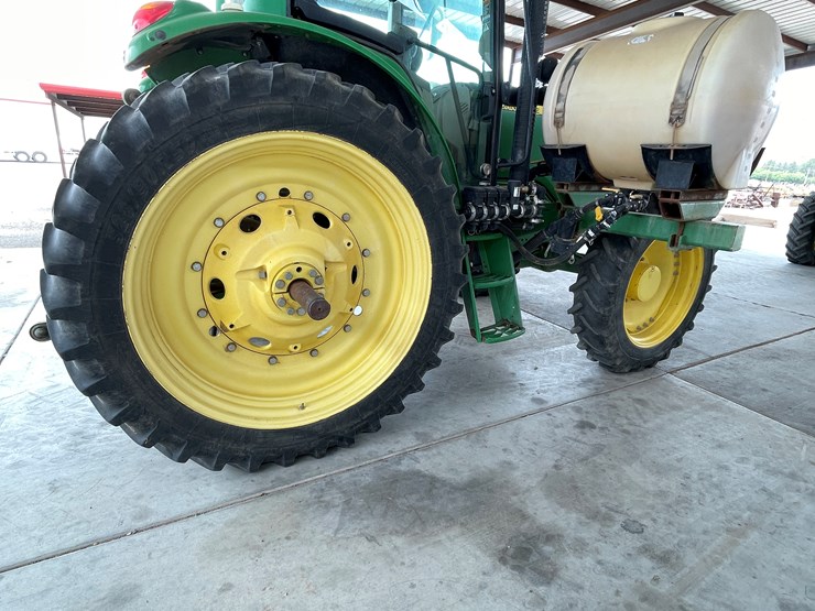 john-deere-7230-premium-image-94