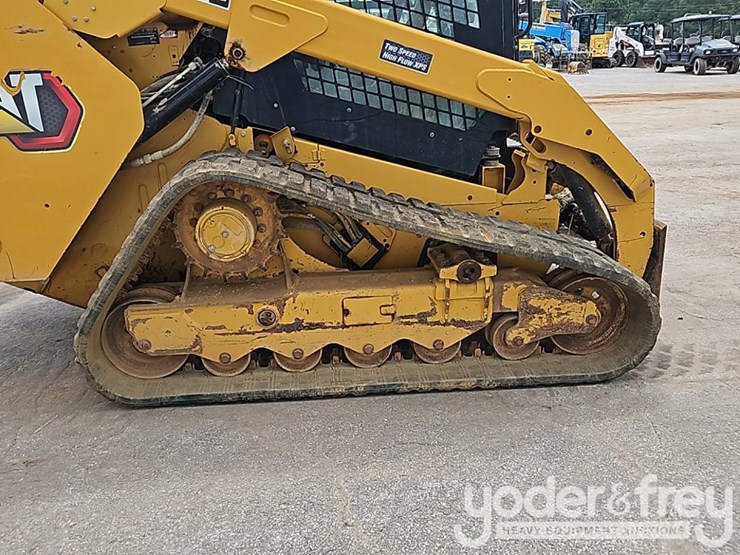 2020-caterpillar-299d3-image-8