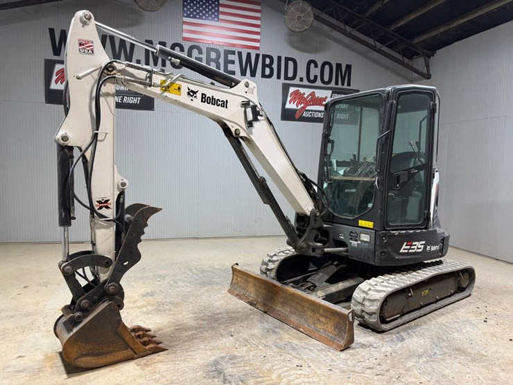 2020-bobcat-e35-image-2