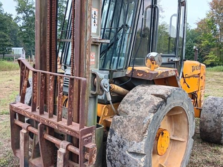 1987-jcb-930-image-1