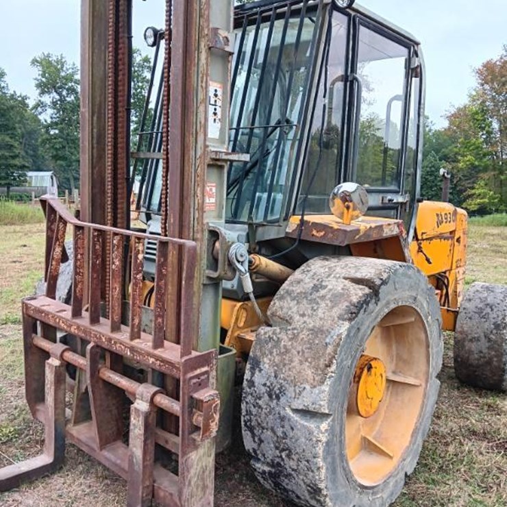 1987 JCB 930