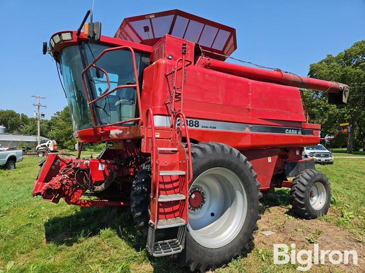 2005-case-ih-2388-image-1