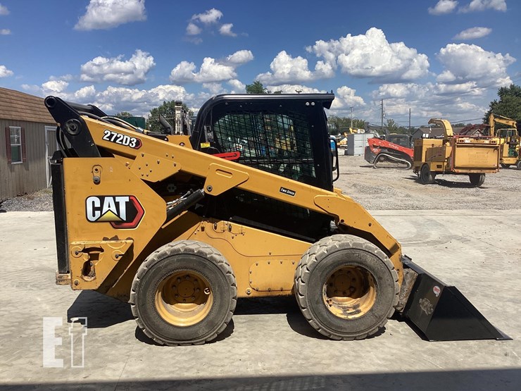 2021-caterpillar-272d3-image-5