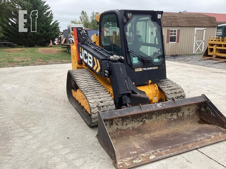 2018-jcb-3ts-8t-image-6