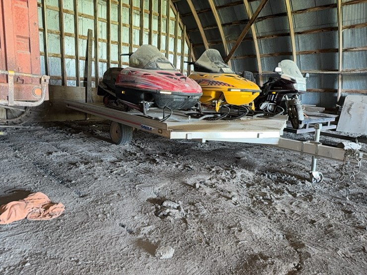 eagle-america-aluminum-frame-wood-top-2-place-snowmobile-trailer-w/-back-ramp,-snowmobiles-sold-seperate-**title**-image-1