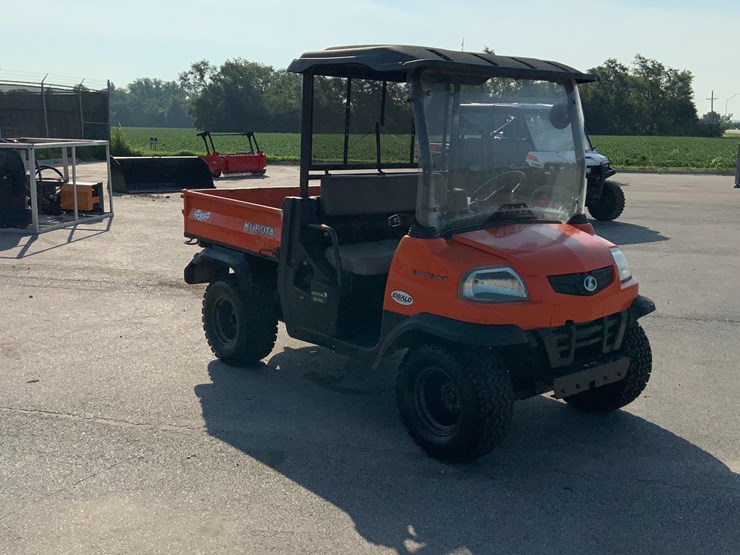 2001-kubota-rtv900-image-3