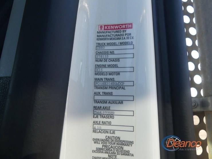 2024-kenworth-t880-image-21