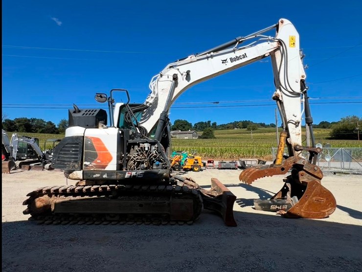 2020-bobcat-e145-image-6