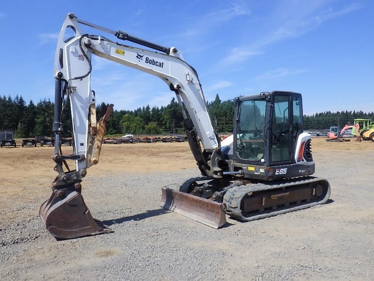 2019-bobcat-e85-image-1